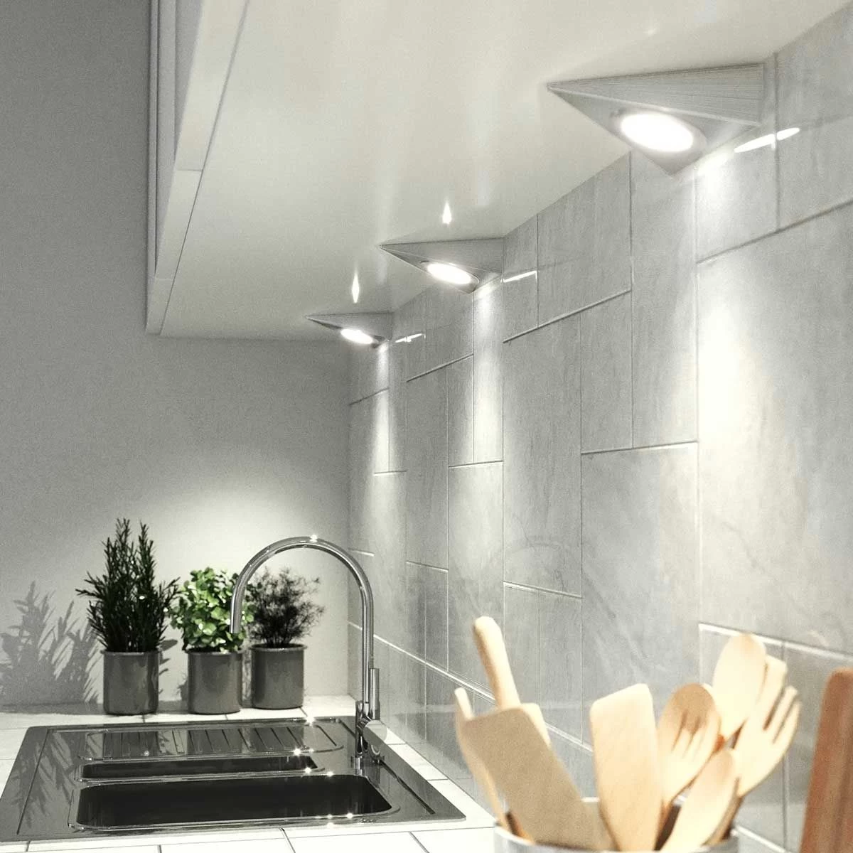 5 Pack - 230v, Mains Powered Triangle Under Cabinet Light - Image 9