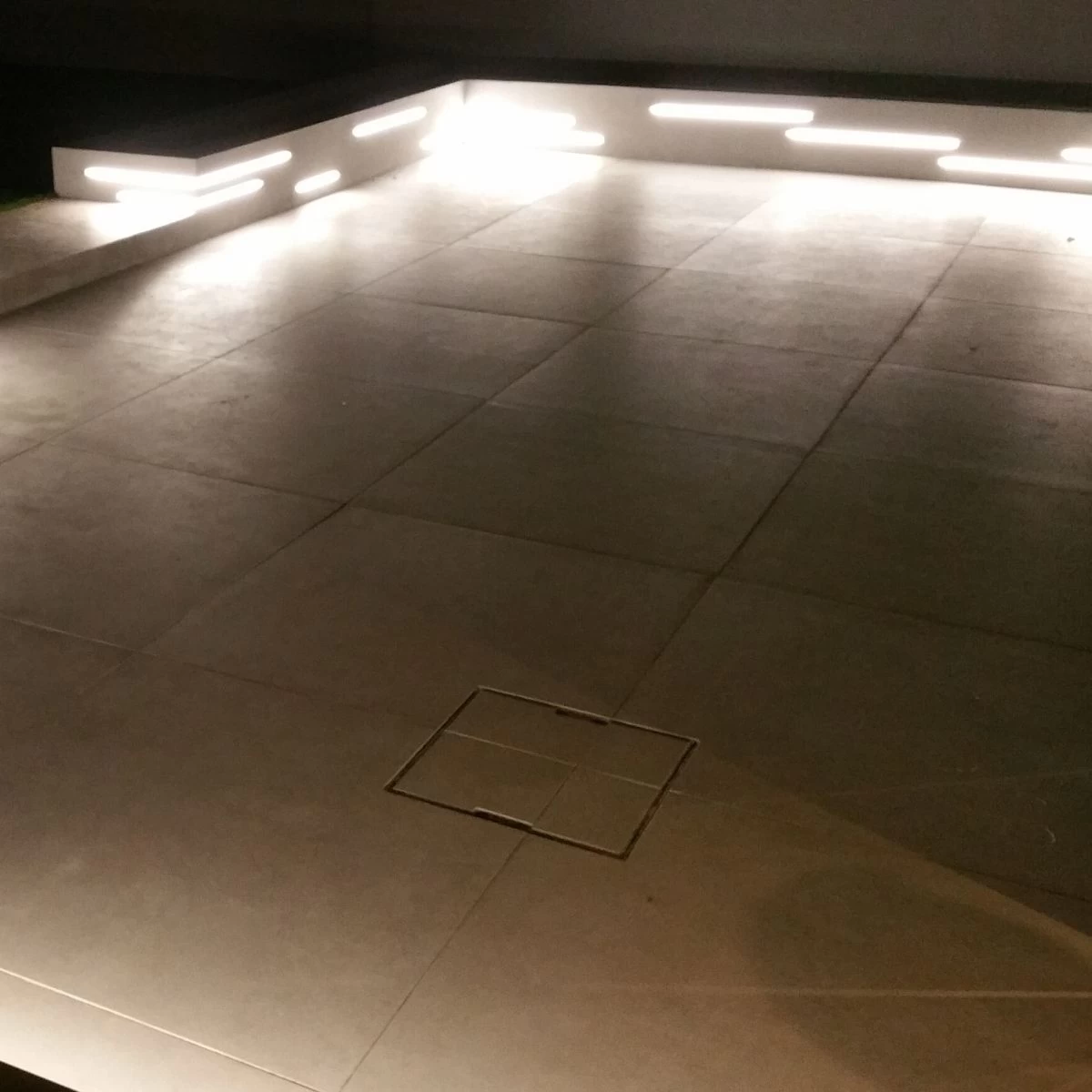 IP65 LED Tape, 5w P/M - 4000K Natural White - Image 2